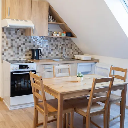 Apartma Sveti Duh * Nova Vas (Bloke)